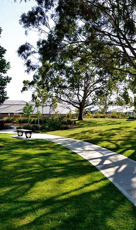 house-and-land 448x759 Orchard-Hills-Lifestyle-02-448x759