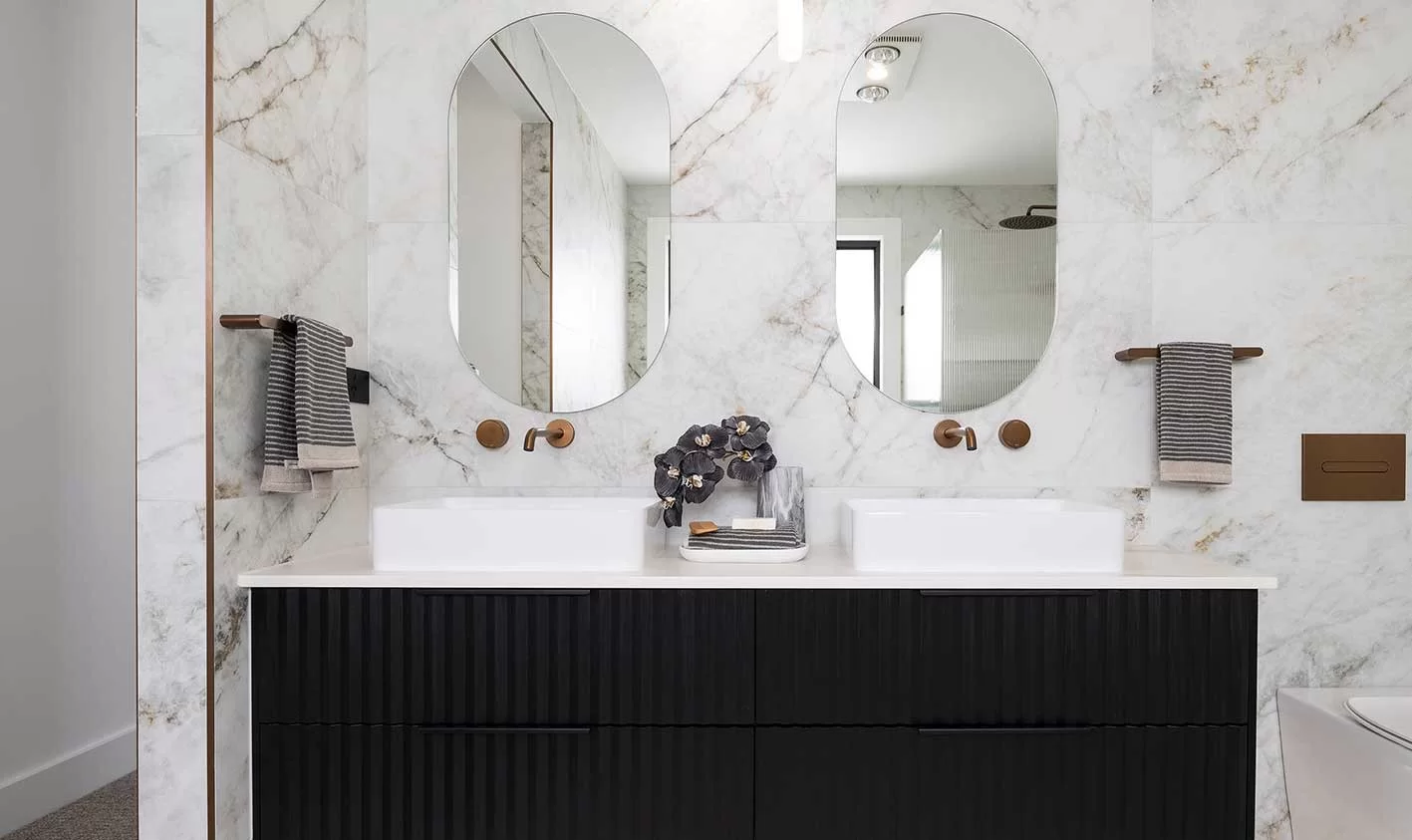 1417x843 DS Avalon40-12