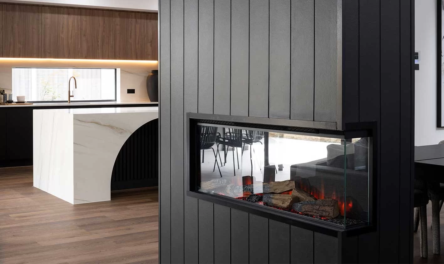 1417x843 DS Avalon40-17