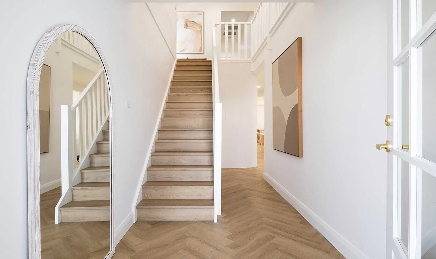 1417x843 DS Sorrento32-01