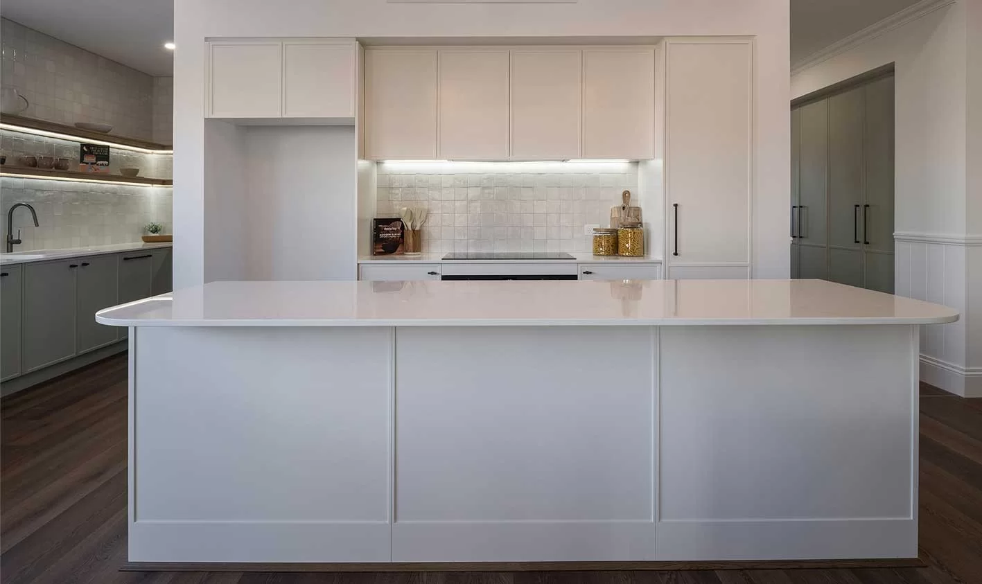 1417x843 SS greenwich29-kitchen-01
