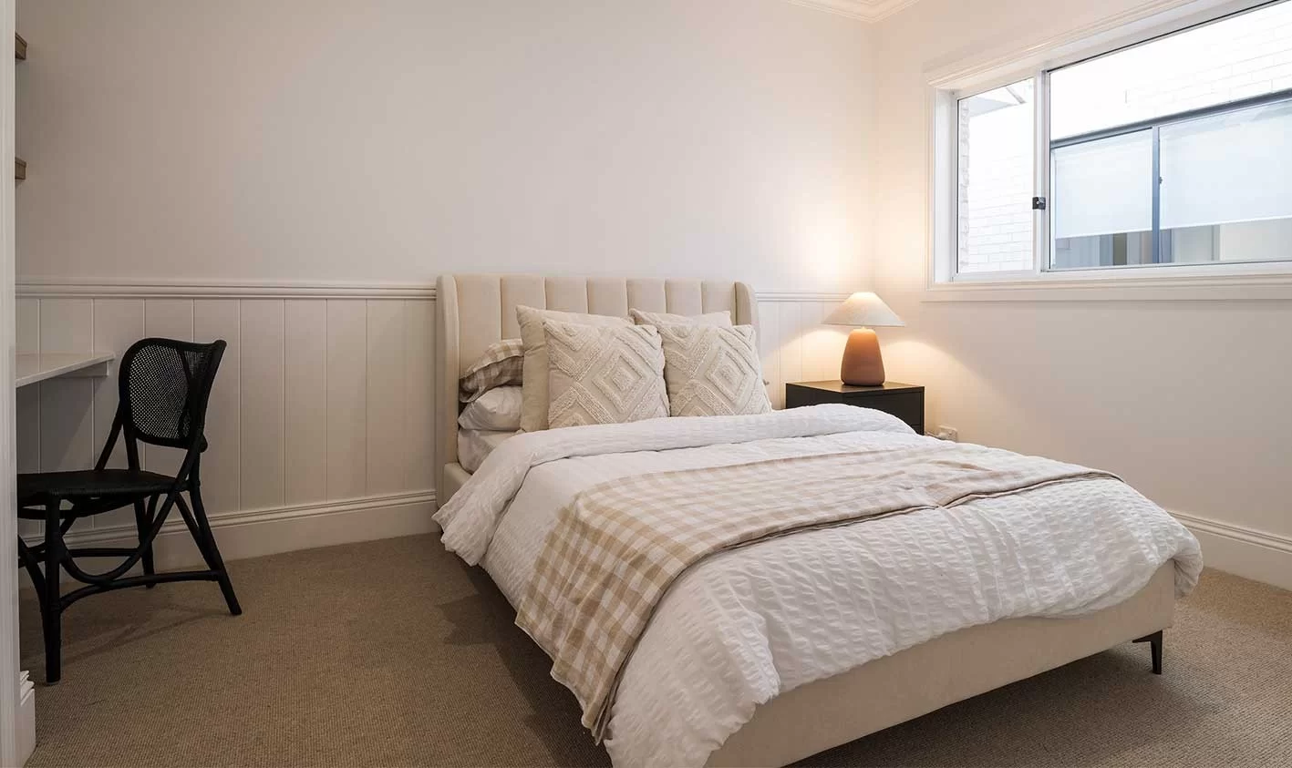 1417x843 SS greenwich29-bed2