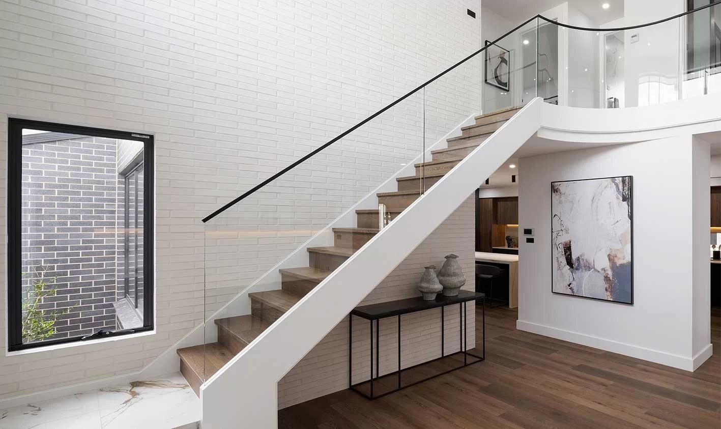 1417x843 DS Avalon40-01